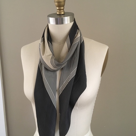 Vintage Scarf Cut On the Bias - Picture 3 of 6